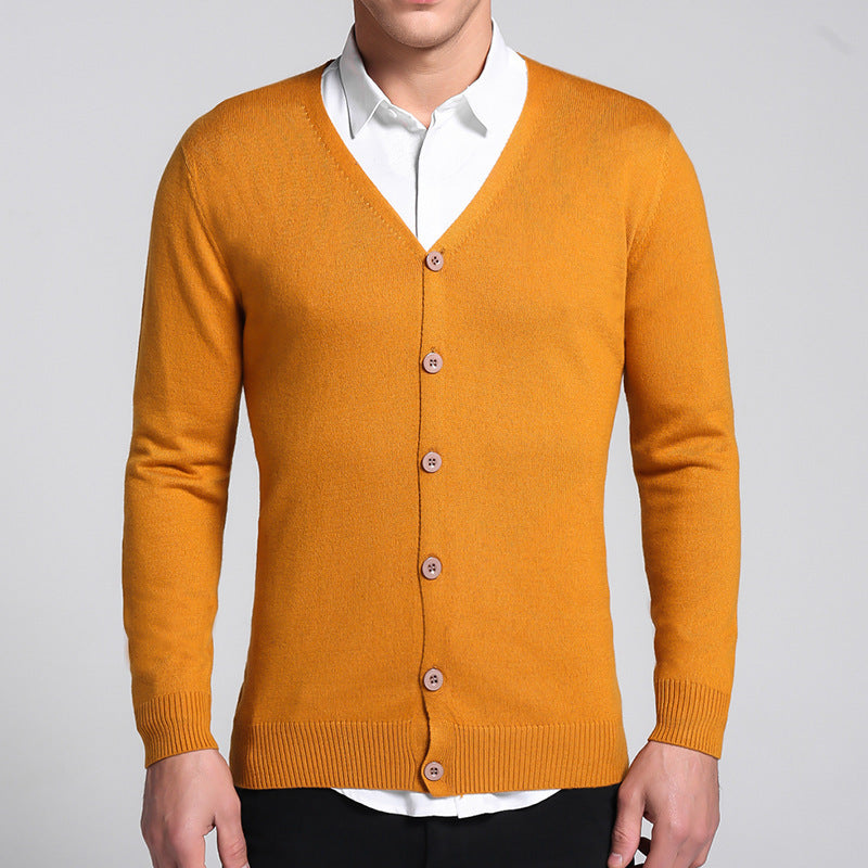 Cardigan classique à col en V avec patte de boutonnage et poignets côtelés pour hommes