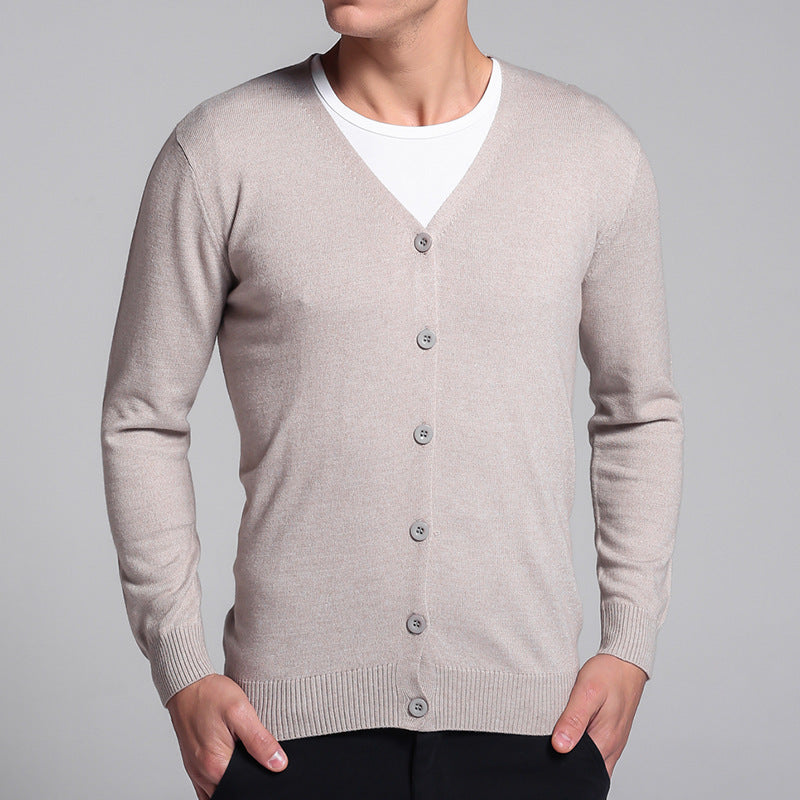 Cardigan classique à col en V avec patte de boutonnage et poignets côtelés pour hommes